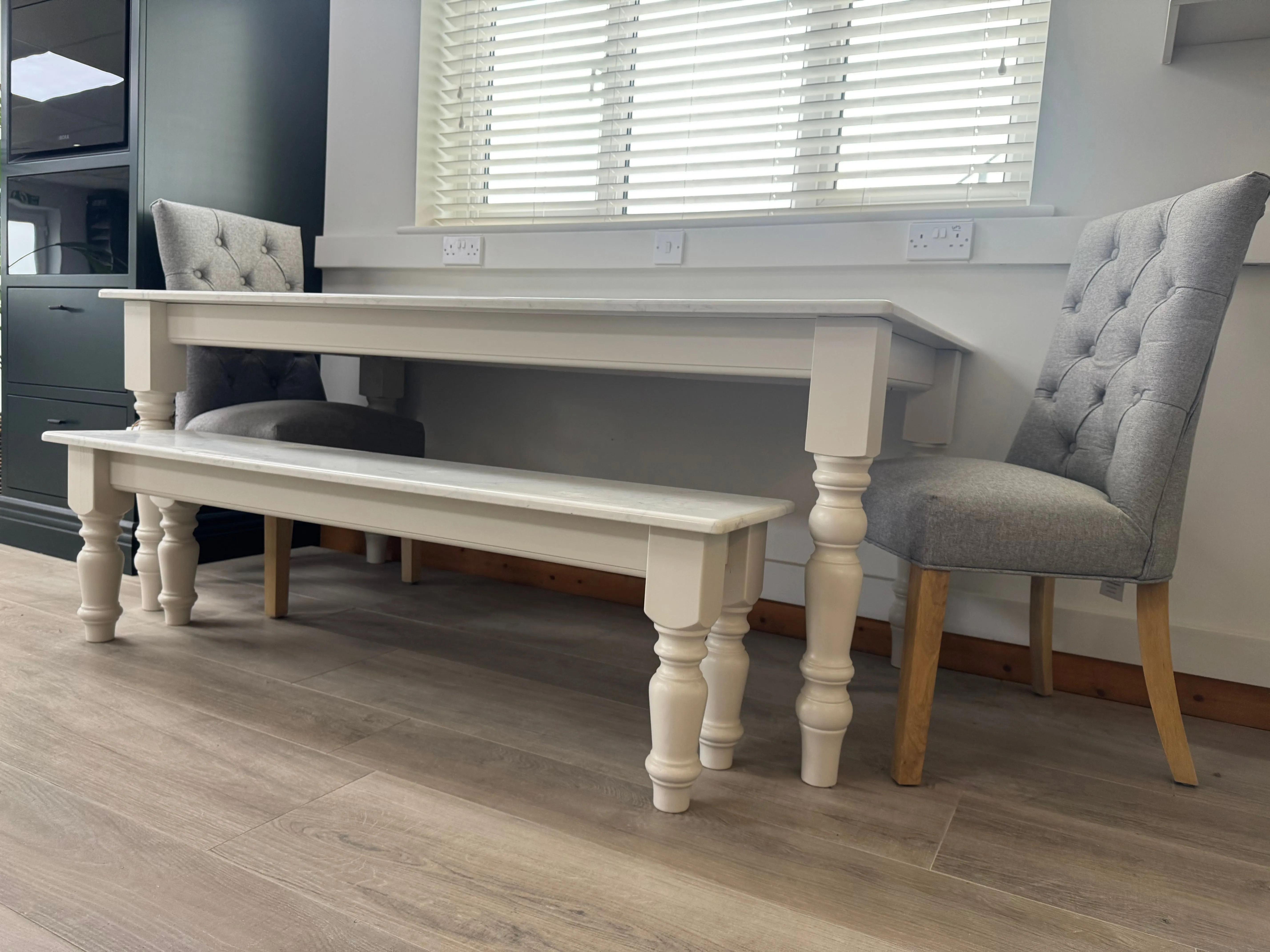 EX DISPLAY Quartz Dining Table with bench