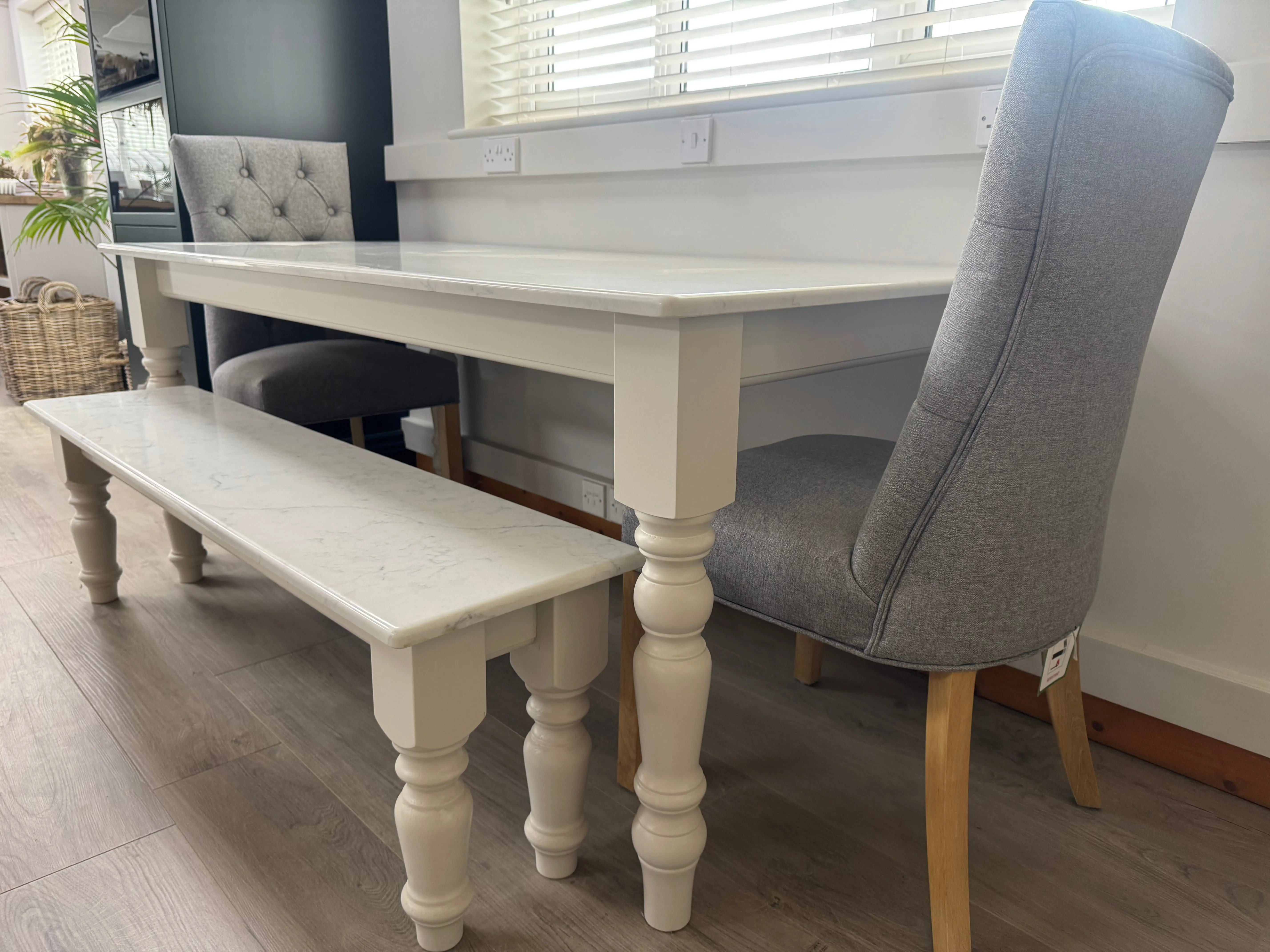 EX DISPLAY Quartz Dining Table with bench