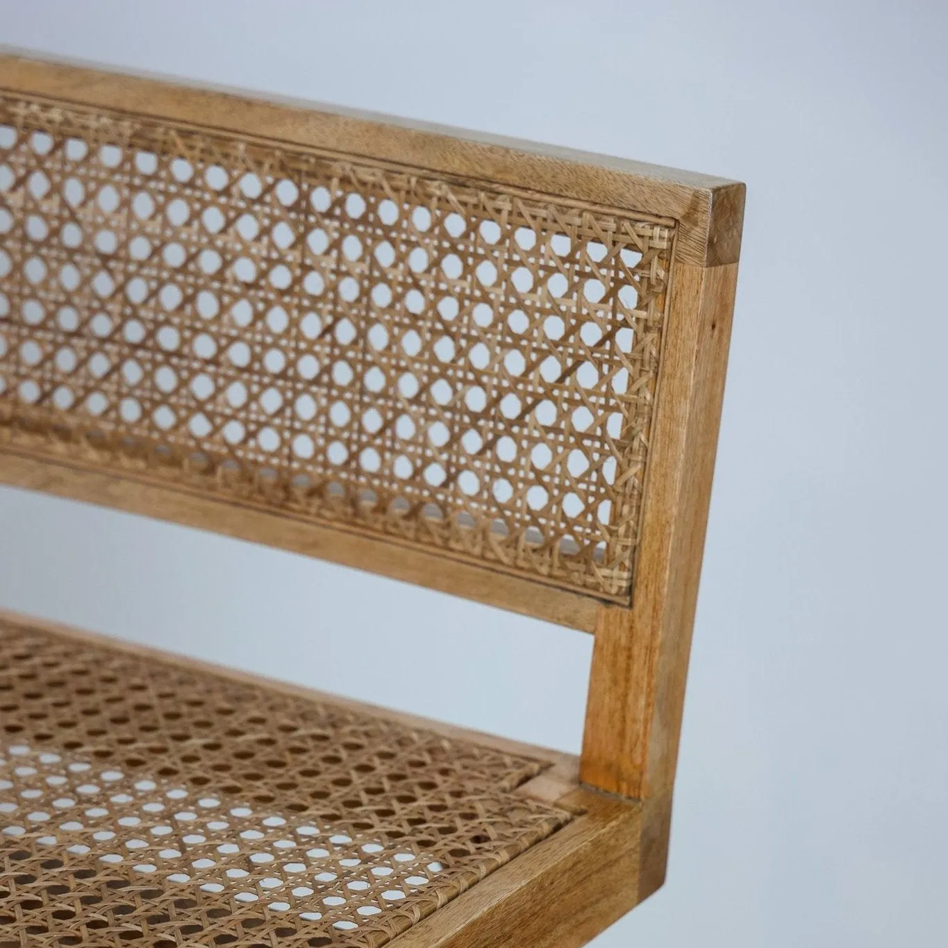 Lois Bar Stool